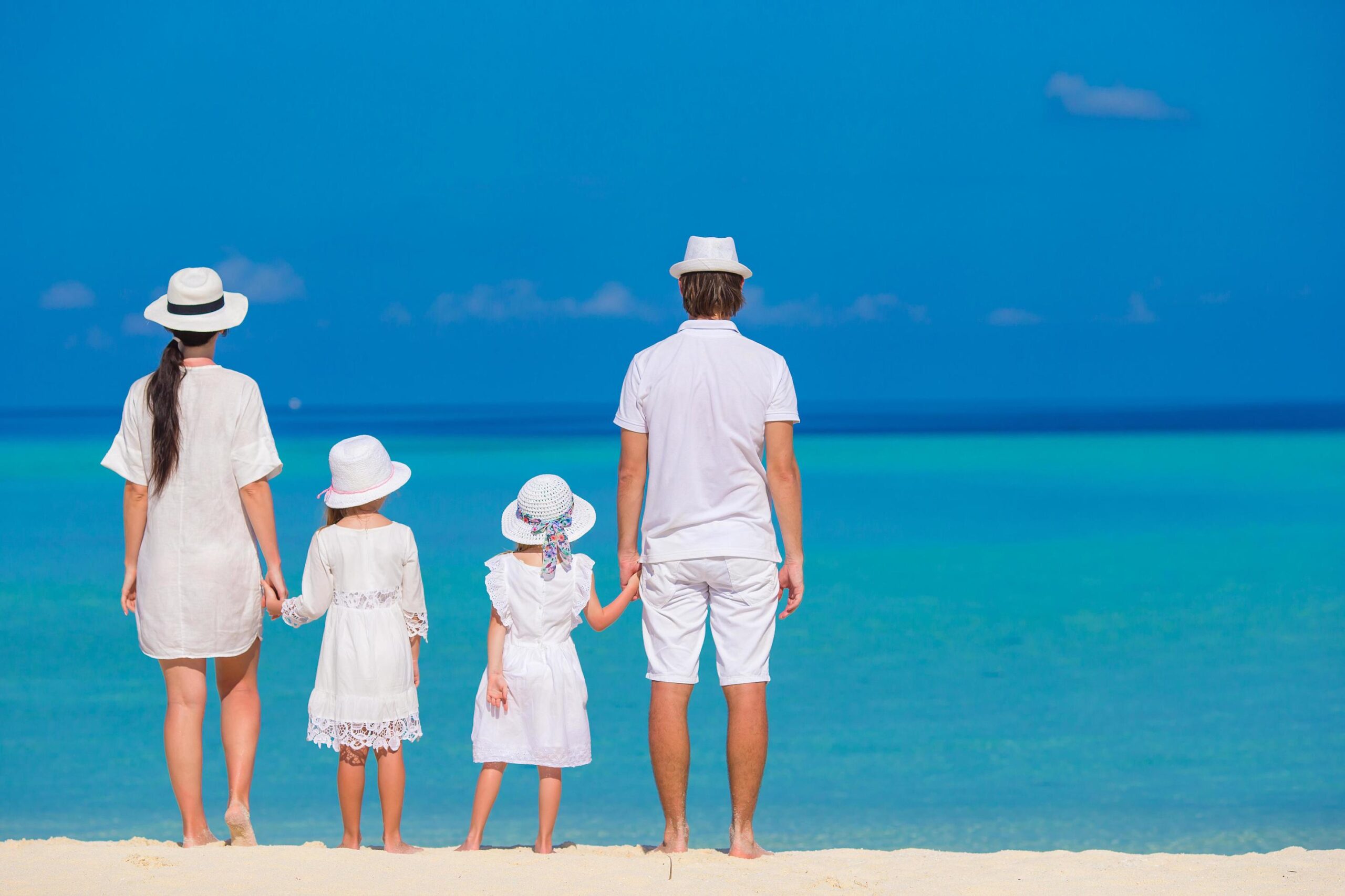 La Ropa ligera es buena idea para un dia de playa